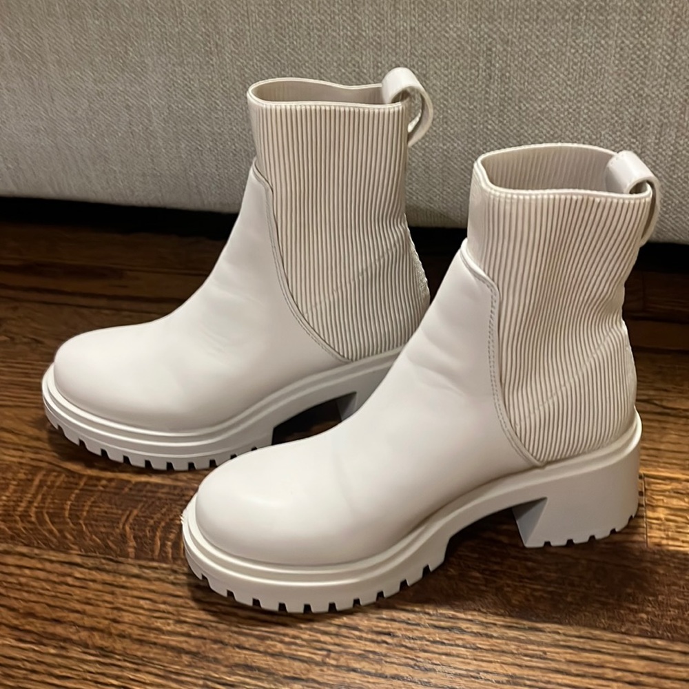 Never work Steve Madden boots